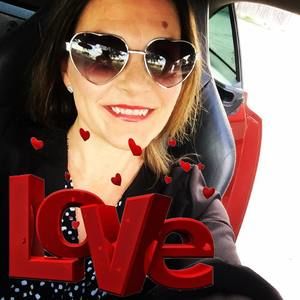 Meet your Posher, Charlotte